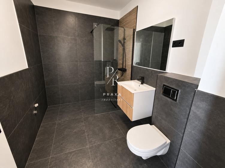 Apartament cu 2 camere semidecomandat în Florești