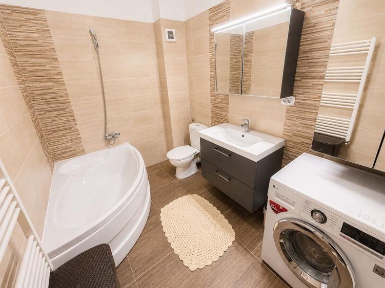 Apartament cu 2 camere decomandat în Decebal