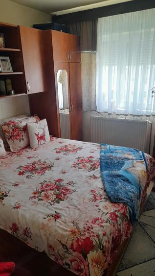 Apartament cu 4 camere - 1