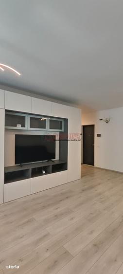 Apartament cu 3 camere în Olteniței