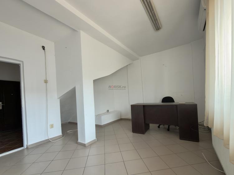 Spațiu comercial, de 200 mp, în Industriilor