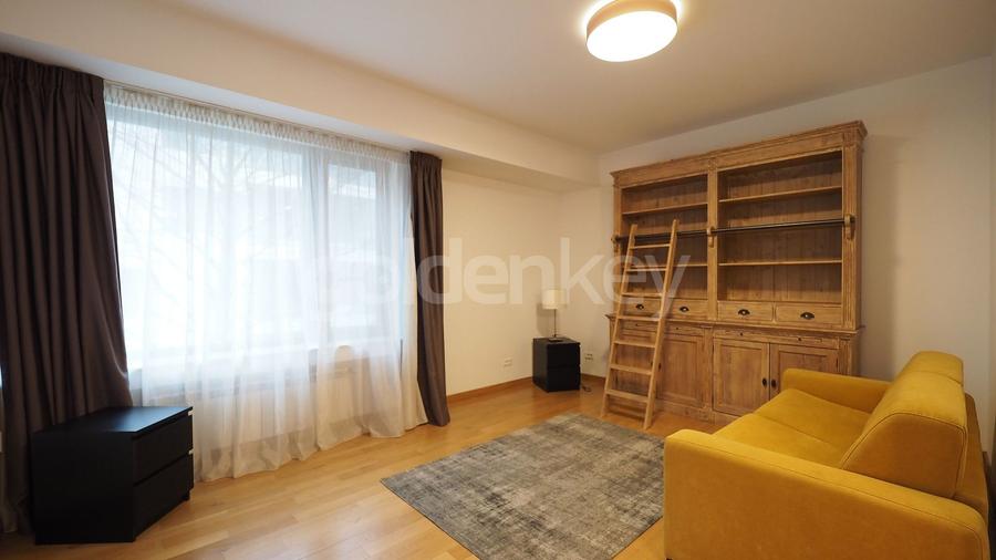 Apartament cu 3 camere decomandat în Kiseleff
