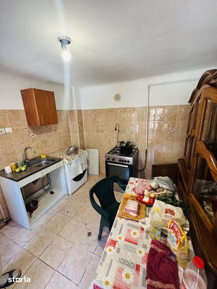 Casă cu Teren 312 Mp în Ion Creangă
