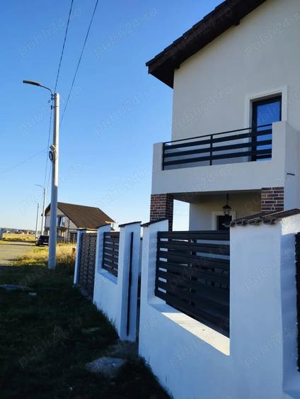 Casă cu 4 camere cu Teren 260 Mp în Central
