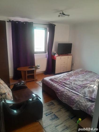 Casă cu 6 camere cu Teren 500 Mp în Frumușani
