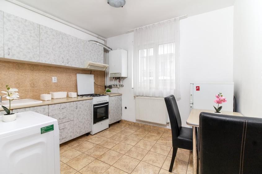 Apartament Zorilor UMF cu 1 camera, bloc dupa 2000, etaj 2 - 5