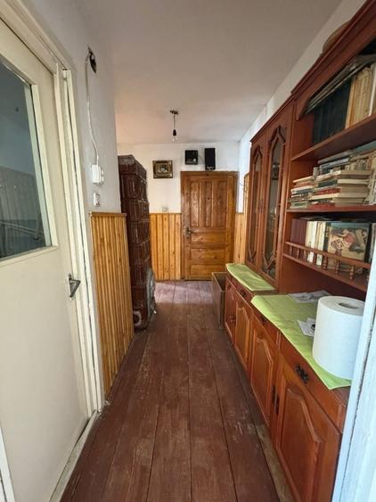 Apartament cu 2 camere nedecomandat în Câmpeni