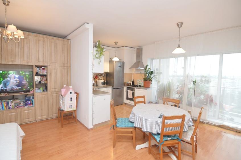 Apartament cu 2 camere semidecomandat în Titan