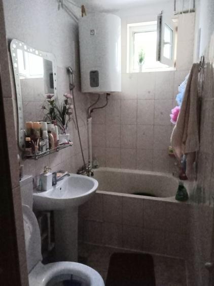 Apartament cu 2 camere semidecomandat în Micro 19