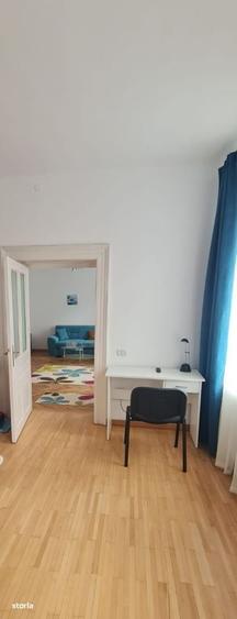 Apartament cu 4 camere în Centrul Civic