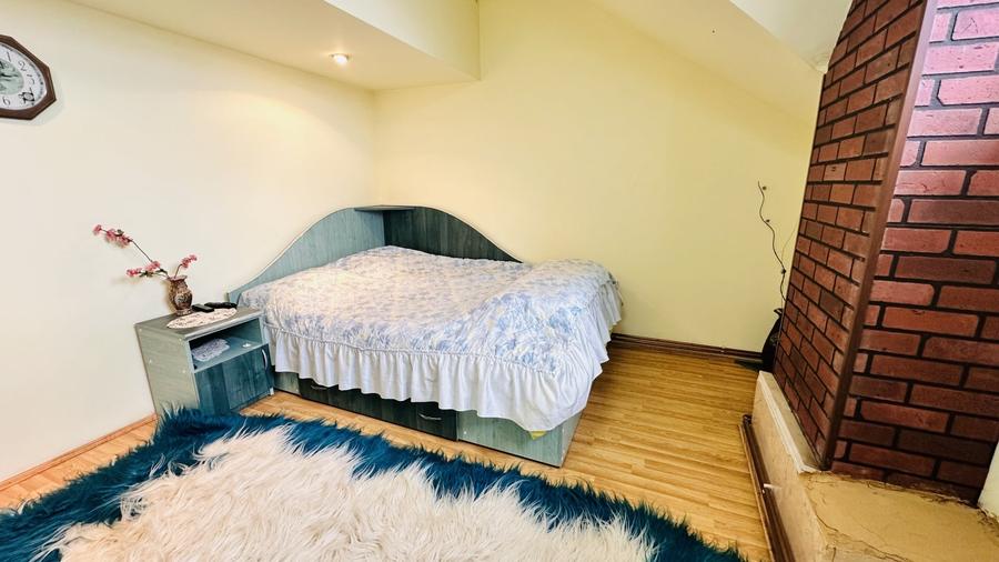 Casă individuală cu 4 camere cu Teren 1800 Mp în Homorâciu