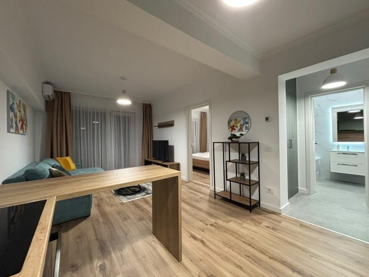 Apartament cu 2 camere semidecomandat, mobilat în Calea Aradului