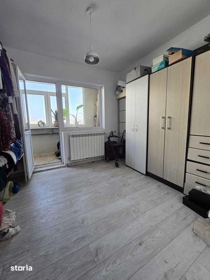 Apartament cu 4 camere semidecomandat în Central