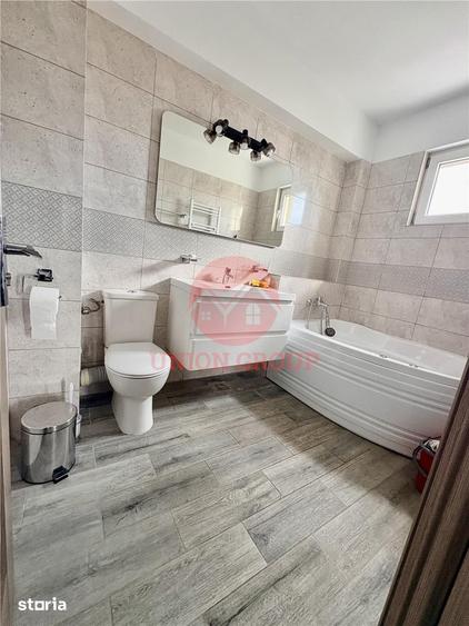 Apartament cu 2 camere, mobilat în Tomis Plus