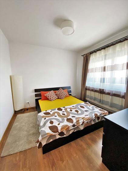 Apartament cu 2 camere decomandat în Odăile