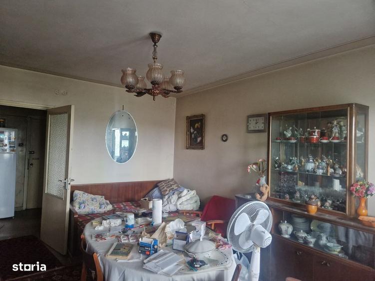 Apartament cu 2 camere decomandat în Sud