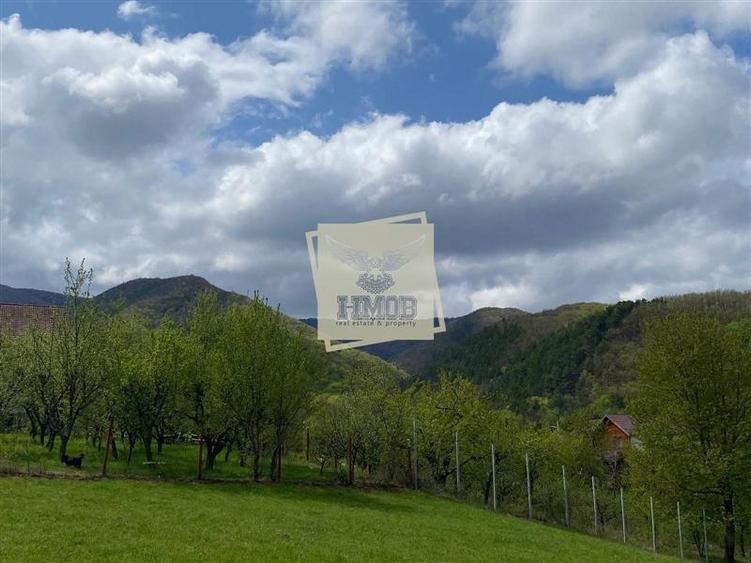 Teren Construcții intravilan de 1042 mp, în Periferie