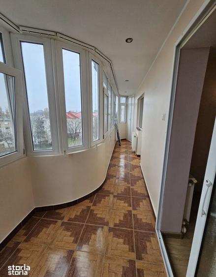 Apartament cu 2 camere decomandat în Faleză