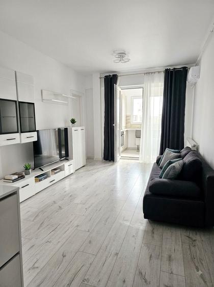 Apartament semidecomandat în Central