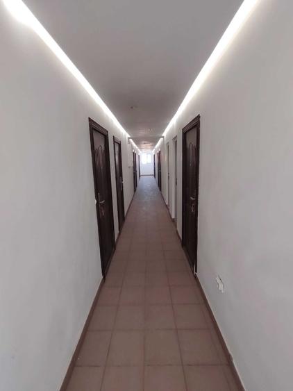 Spațiu comercial, de 1,200 mp, în Exterior Vest
