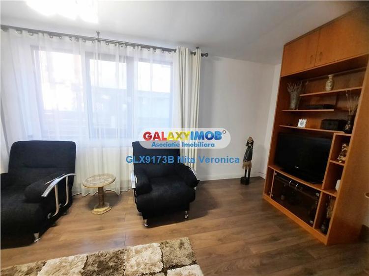 Casă cu 5 camere cu Teren 227 Mp în Domnești