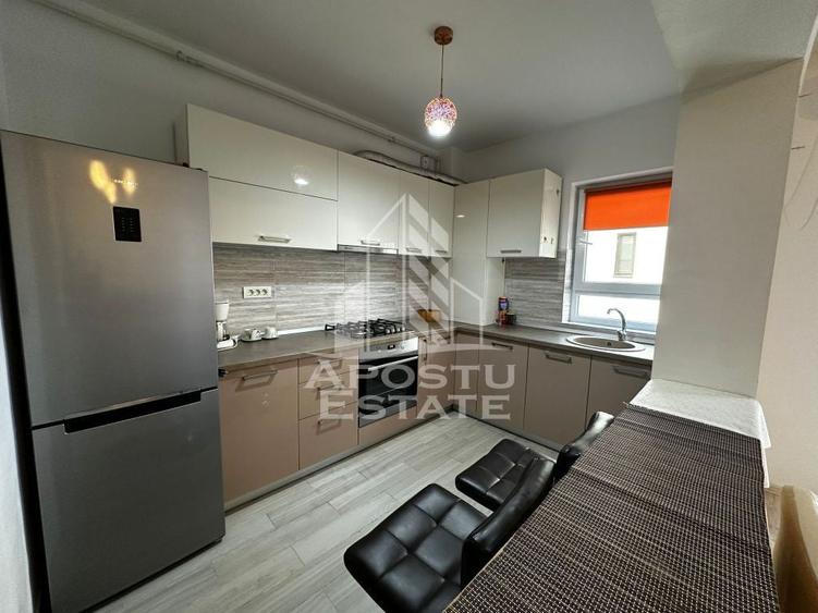 Apartament 2 camere, centrala proprie, loc de parcare, Giroc - 8