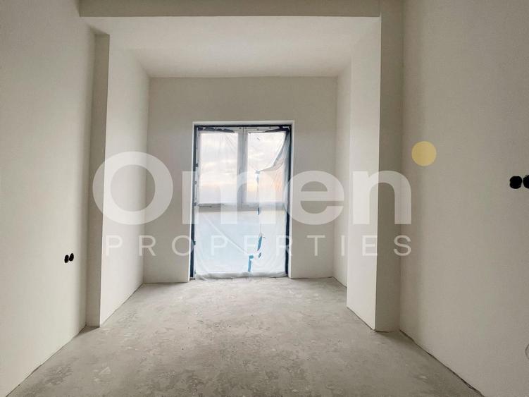 Apartament cu 3 camere decomandat în Săsar