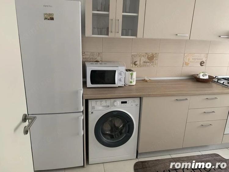 Garsonieră decomandată în Soarelui