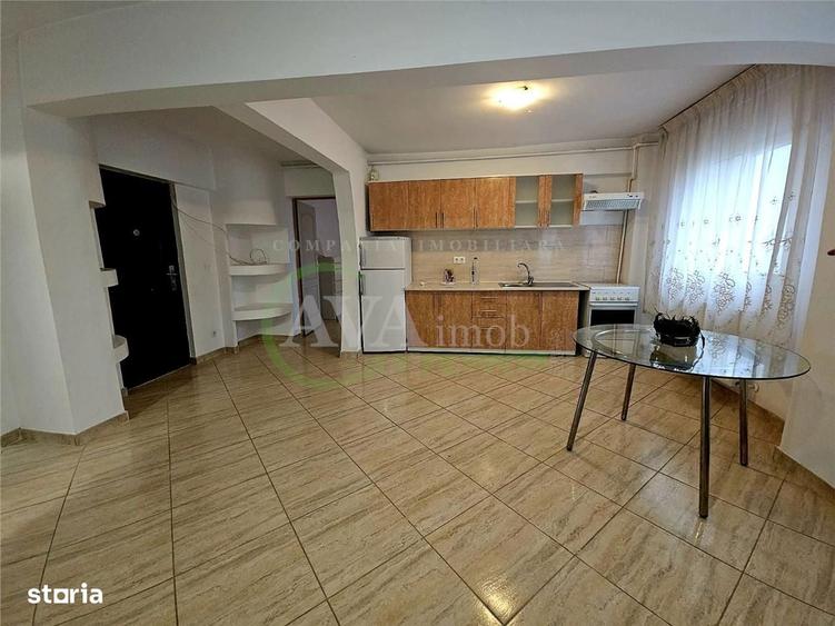 Apartament cu 3 camere în Mioriței