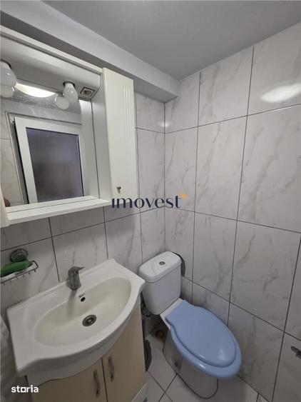 Garsonieră decomandată în Central