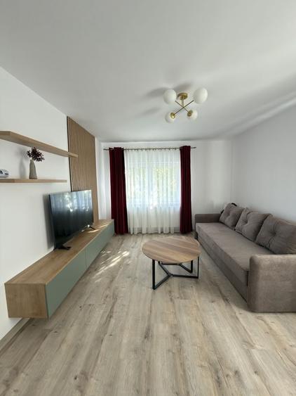 Apartament cu 2 camere decomandat în Răcădău