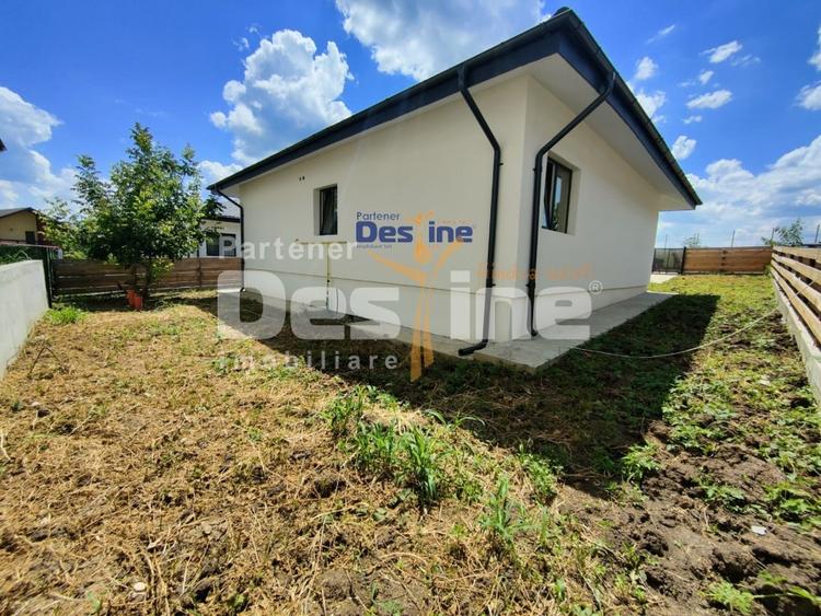 Casă individuală cu 3 camere cu Canalizare în Horpaz