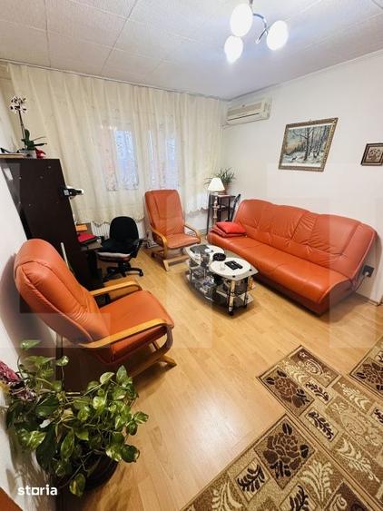 Apartament 3 camere, zona Vlaicu, Bloc renovat - 1