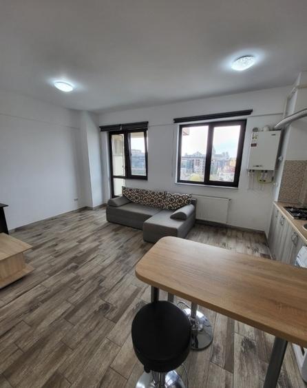Apartament cu 2 camere decomandat în Centru Civic