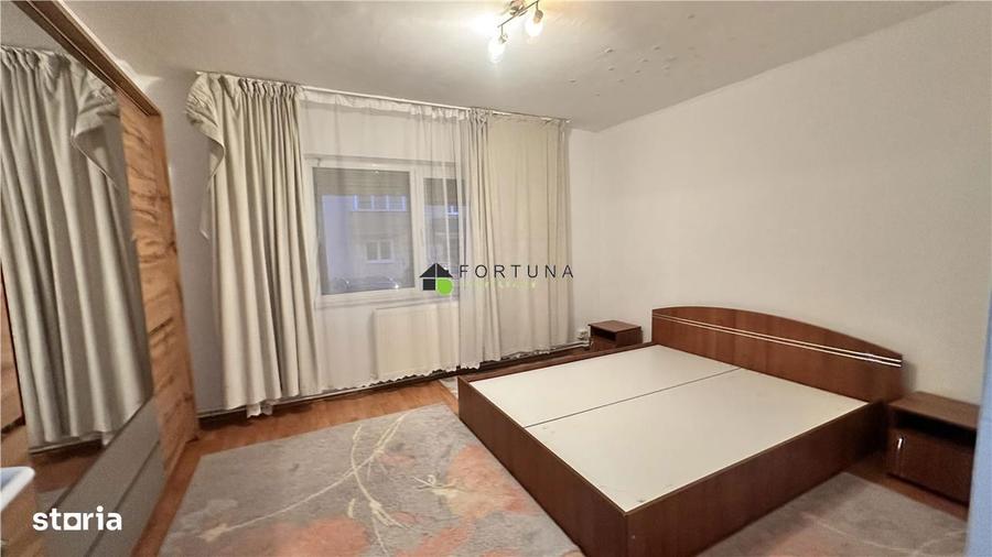 Apartament cu 2 camere decomandat în Florilor