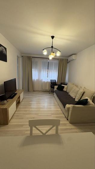 Apartament cu 2 camere semidecomandat în Militari