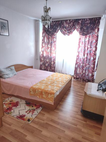 Apartament cu 3 camere decomandat în Militari