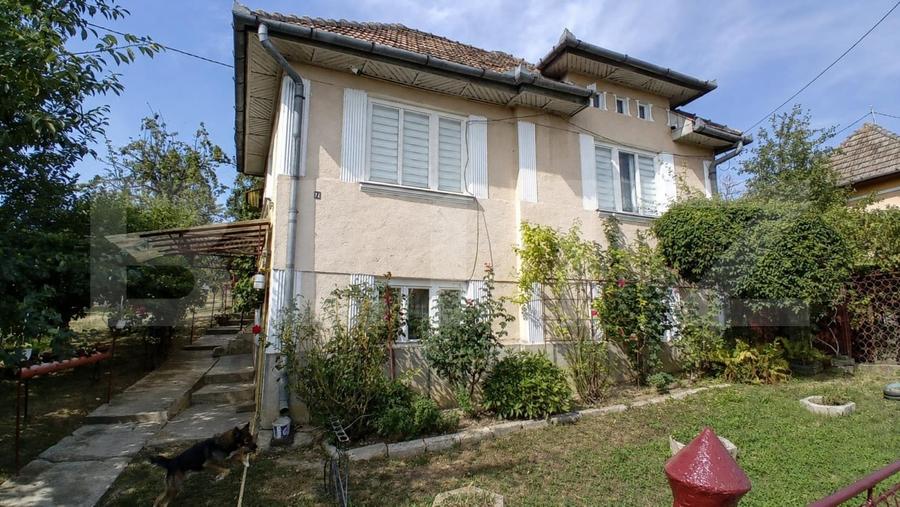 Casă individuală cu 4 camere cu Garaj în Târnăveni