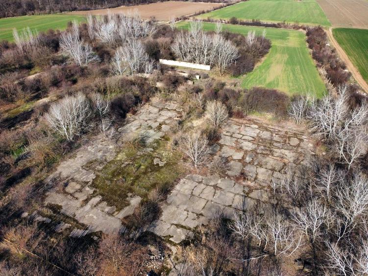 Teren Construcții intravilan de 70291 mp, în Micșunești-Moară