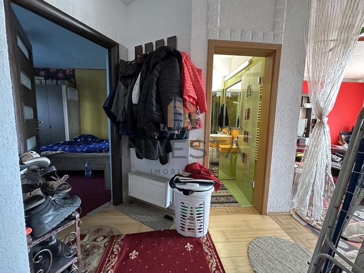 Apartament cu 3 camere decomandat, mobilat în Zorilor