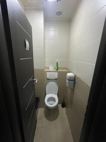 Spațiu comercial, de 70 mp, în Central