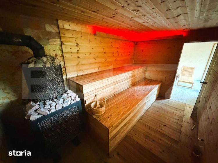 Casă cu 5 camere cu Teren 3000 Mp în Mălini