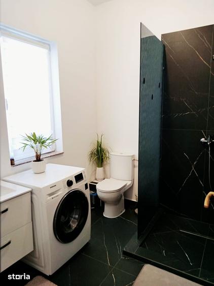 Casă cu 5 camere cu Teren 220 Mp în Oncea