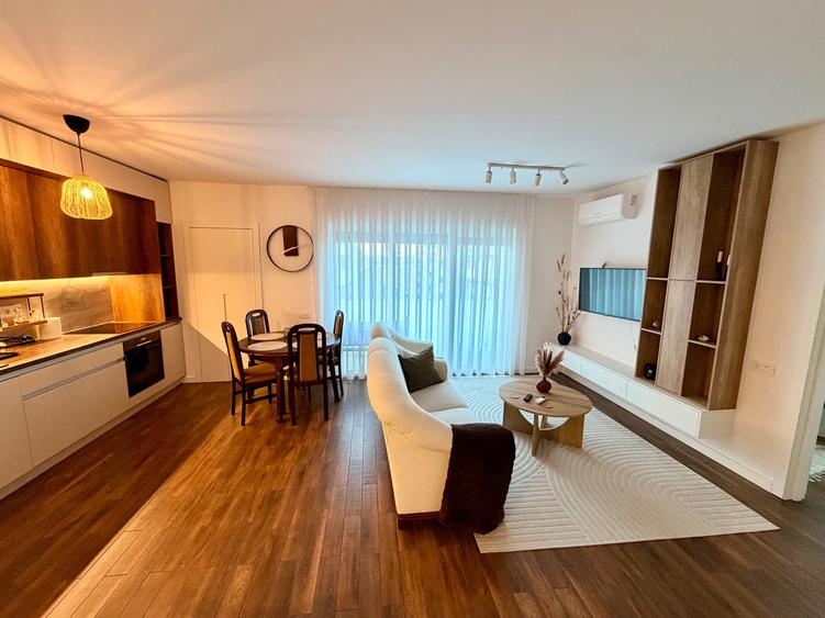 Inchiriez Apartament cu 2 camere Oradea, strada Ceyrat - 2