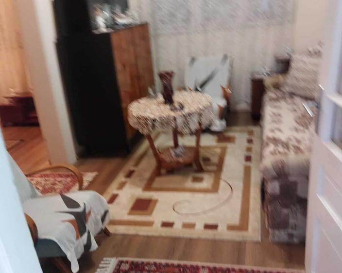 Casă cu 4 camere în Exterior Vest