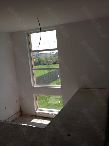 Casă cu 5 camere cu Teren 1400 Mp în Berceni