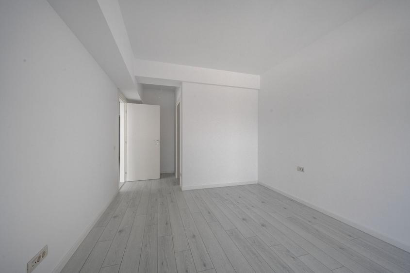 3 CAMERE VEDERE SUPERBA SPRE LAC BLOC NOU FINALIZAT TERASA GENEROASA - 12