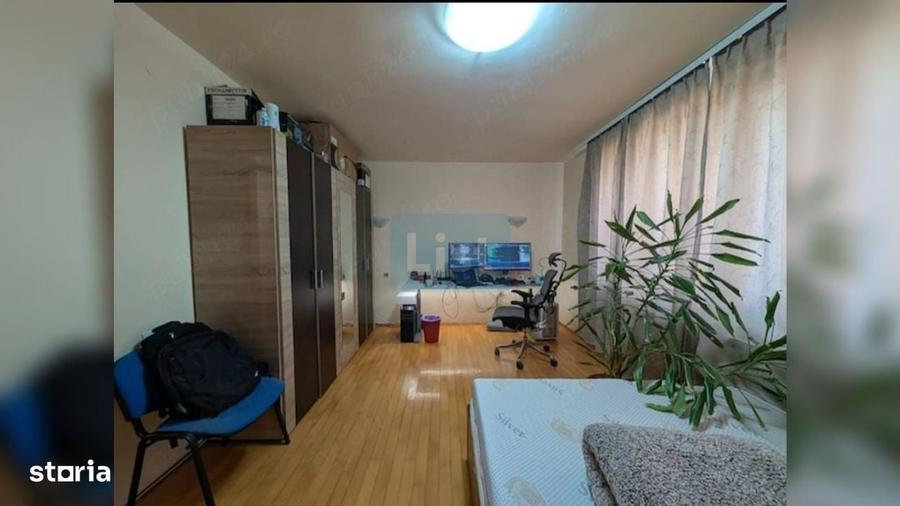 Apartament cu 3 camere în Bună Ziua