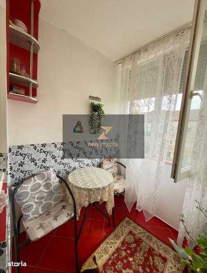 Garsonieră decomandată în Rogerius