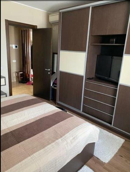 Apartament cu 3 camere decomandat, mobilat în Faleza Nord